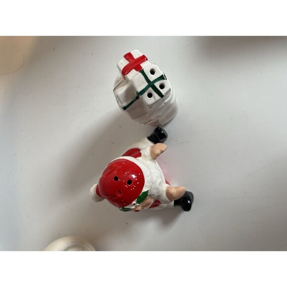 Christmas Salt and Pepper Shakers Lot, Santa Snowman, 2 Sets Vintage Rare - Picture 12 of 14